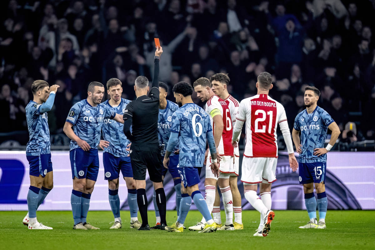 欧联赛前再迎强敌,拉齐奥外线爆发,主帅态度:媒体盛赞,赛季目标并未改变的简单介绍 欧联赛前再迎强敌,拉齐奥外线爆发,主帅态度:媒体盛赞,赛季目标并未改变的简单介绍