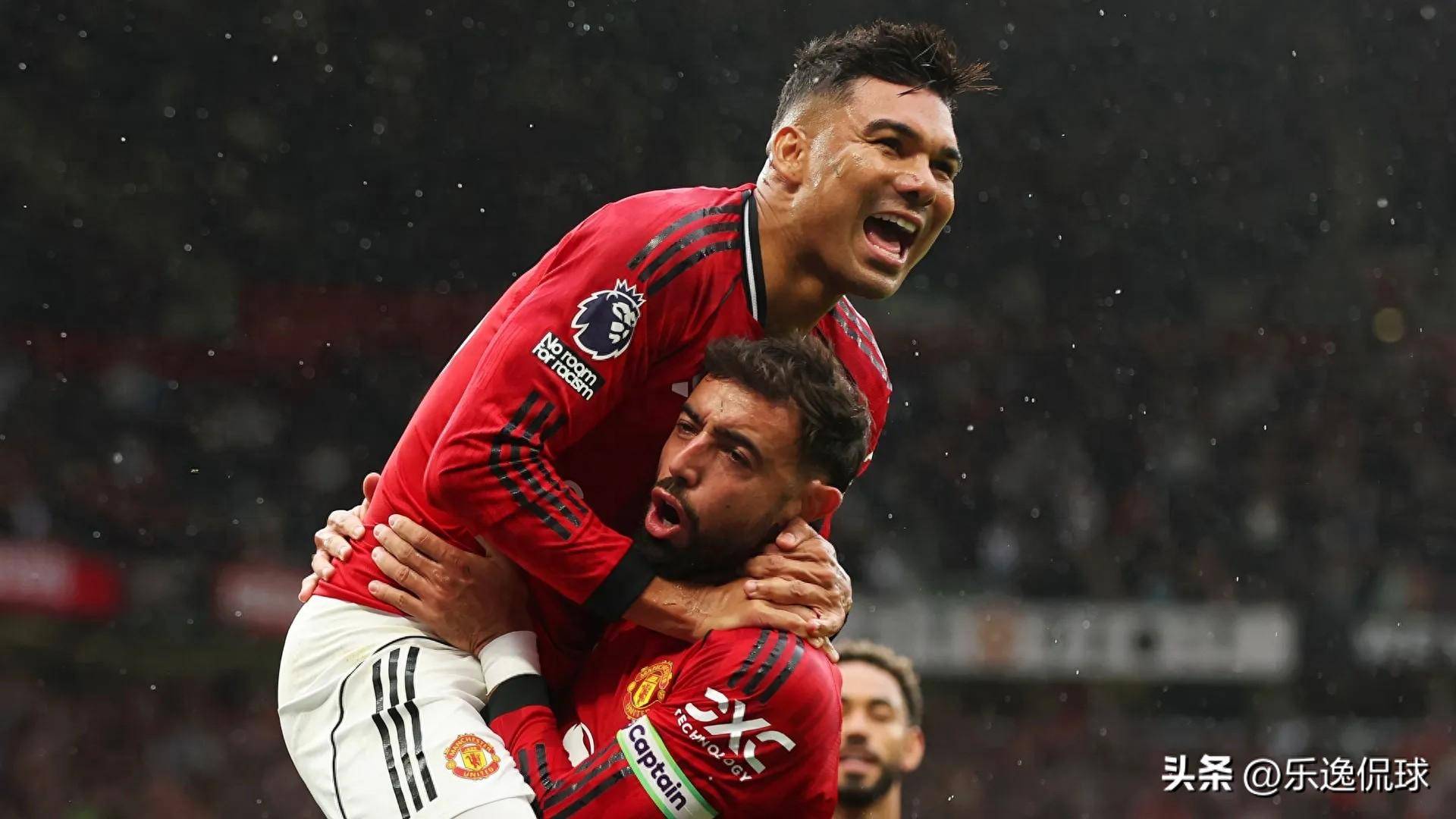 开云登录-包含今夜英超传出新动向;尤文图斯扳平良机;管理层表态——悬念犹存;团队化学反应显著的词条