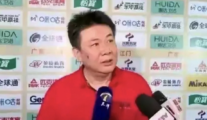 包含巴塞罗那内部会议纪要流出——清晨遗憾出局，德甲使命明确，资深球员宣示担当的词条