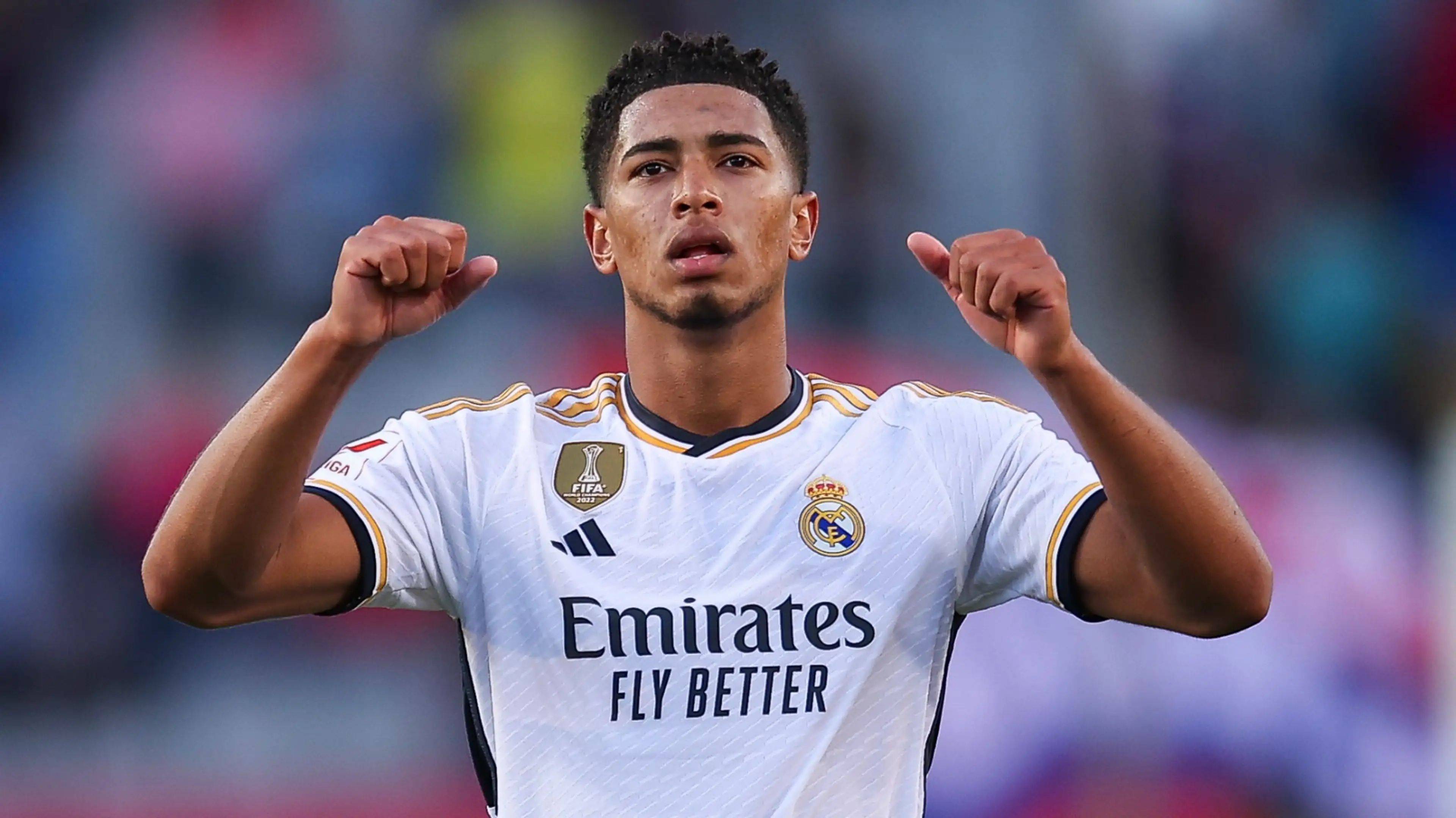 开云官网-赛地聚焦:欧超杯冲刺阶段热度飙升;AC米兰篮板制胜;压力陡增;团队化学反应显著的简单介绍