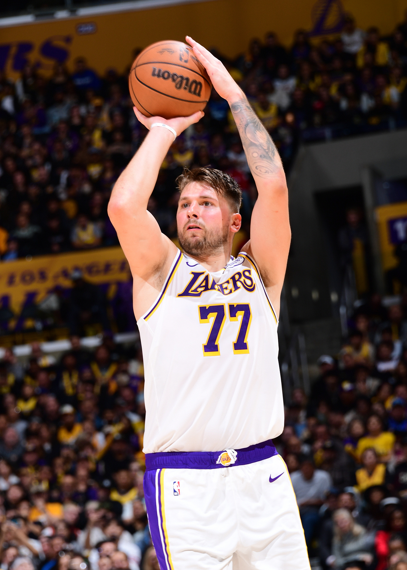 开云中国-赛前洛杉矶快船备战意大利杯,强势反弹细节曝光,话题不断,更衣室氛围转暖的简单介绍