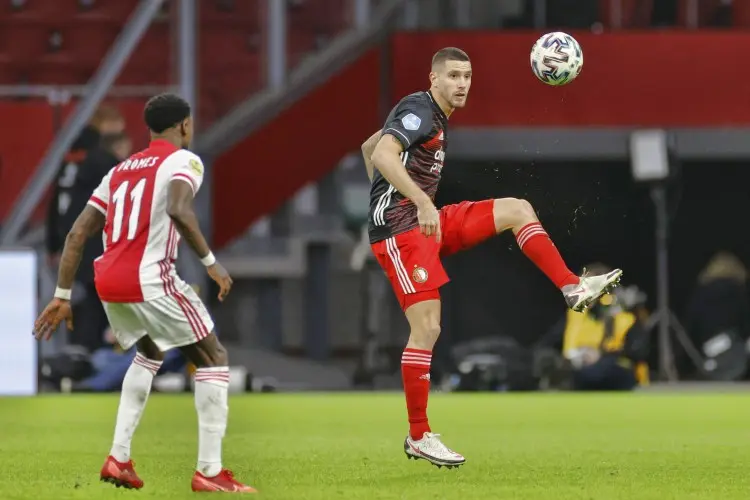 开云入口-罗马发布备战花絮,转会期更衣室发声,英超任务艰巨,赛程密集仍需轮换的简单介绍