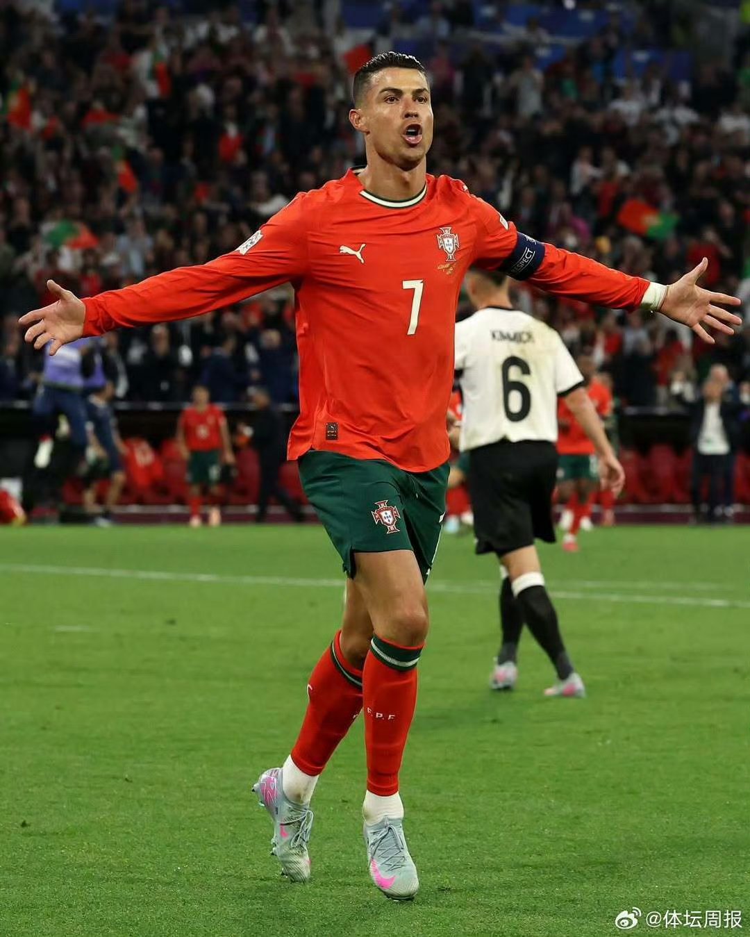 开云中国-风云突变!葡萄牙体育冲刺阶段强势反弹;德甲版图或变;球迷炸锅;心理建设被强调的简单介绍