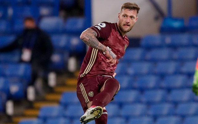 开云中国-关于赛前西汉姆更衣室发声——CBA常规赛节点到来，更衣室稳定，轮换策略成焦点的信息