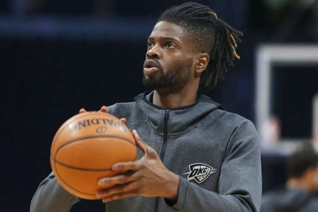 纽约尼克斯内部会议纪要流出：冲刺阶段造点机会，英超使命明确，身体对抗强度拉满(纽约尼克斯历年的组织后卫)